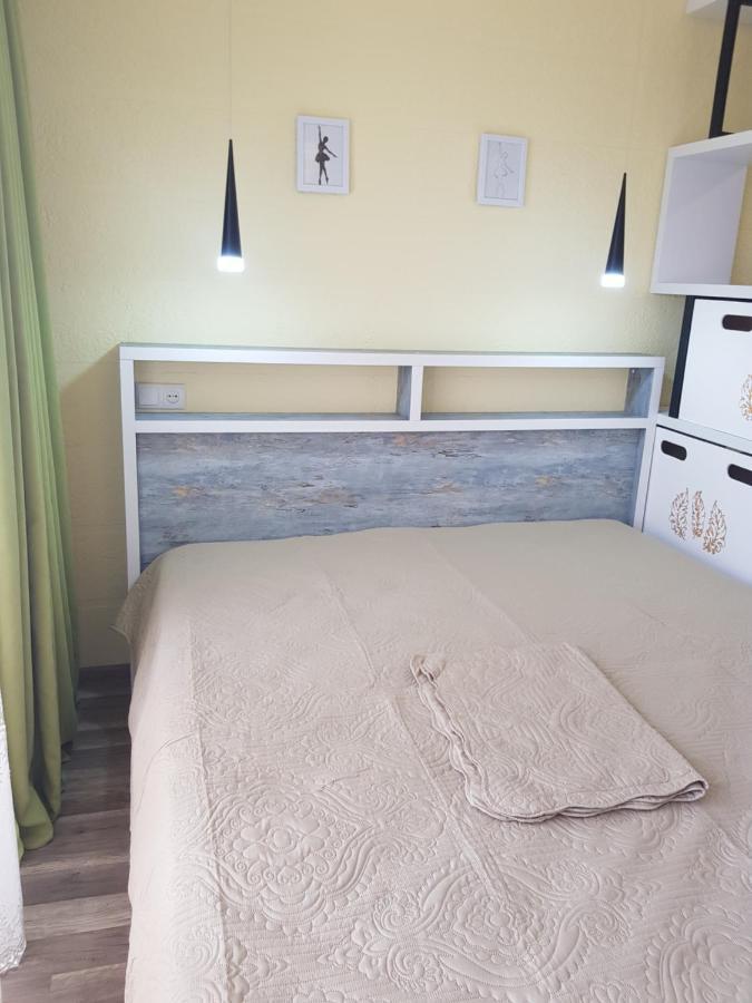 Relax Apartment Samtredia Exterior foto