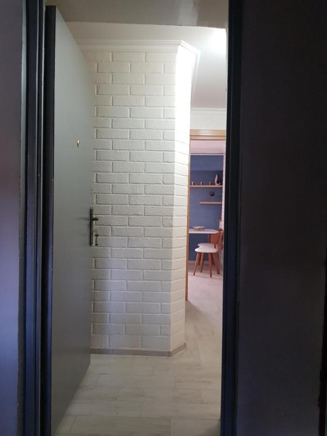 Relax Apartment Samtredia Exterior foto